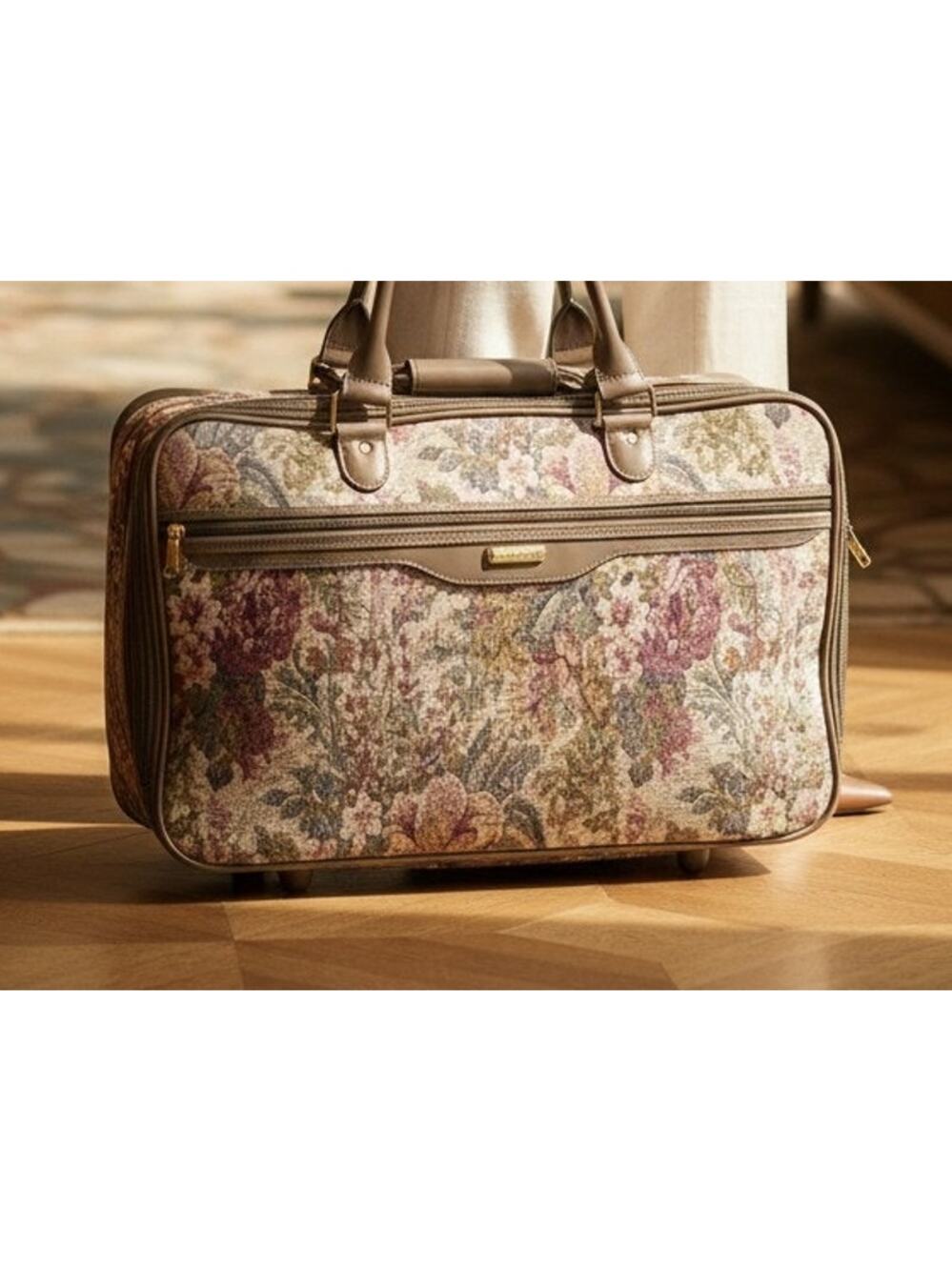 Jaguar Floral Tapestry Carry On Shoulder Bag Green Red Travel Luggage 20x13x7